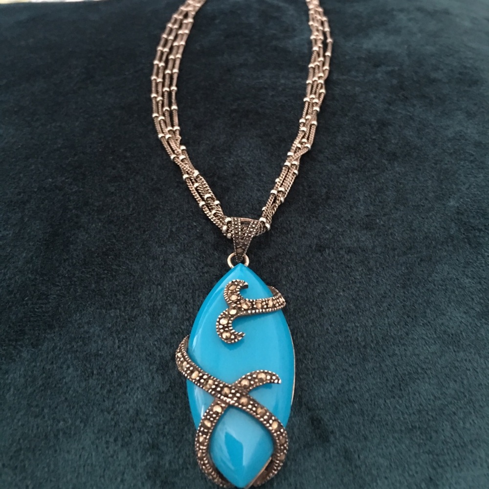 Sterling silver necklace/Marcasite pendent